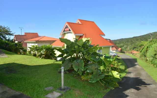 Auberge de la Montagne Pelee Hotel