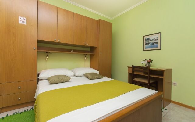 Rooms Vlahovic
