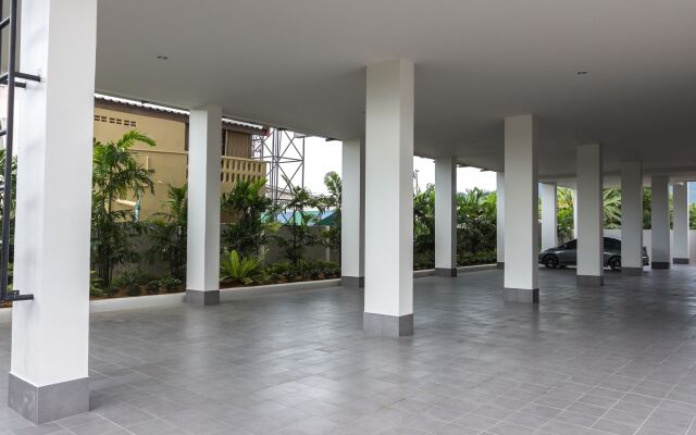 The Terrace Khlongtoei