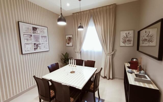 the F residence, Elegant & Luxury
