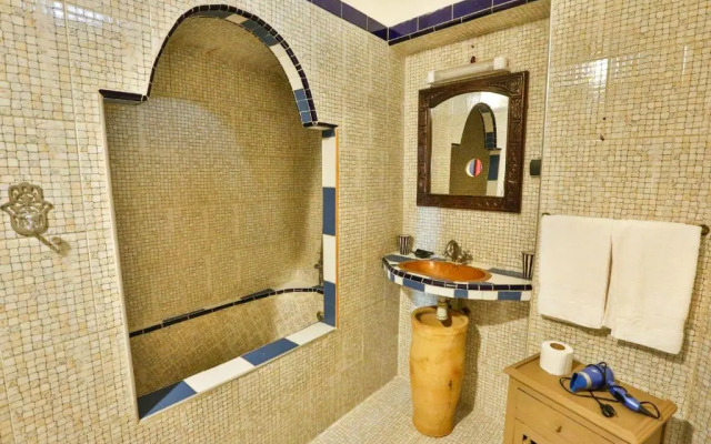 Luxury Riad Mounia