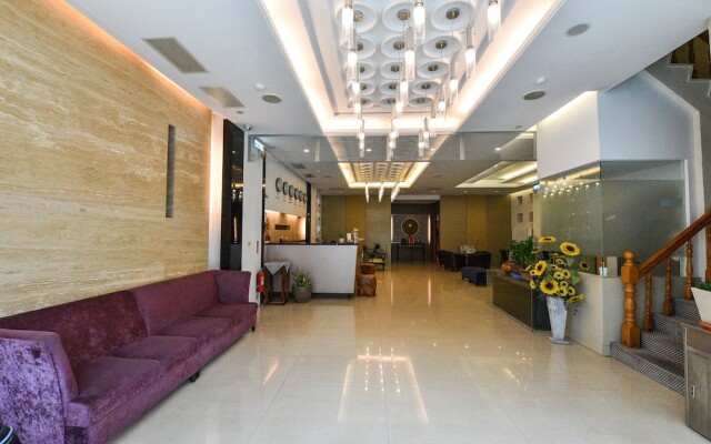 Leader Business Hotel