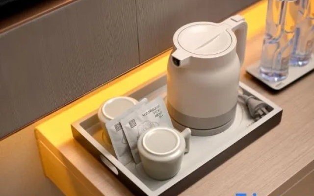 Lifeng Hotel (Wuyue Plaza Branch, Binhai New Area, Tianjin)