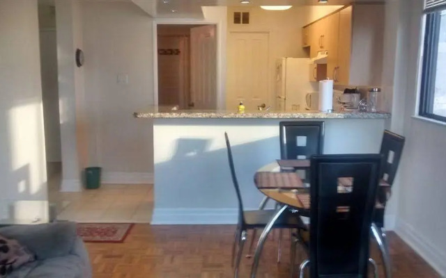 Apartments for Rent - Bay Street