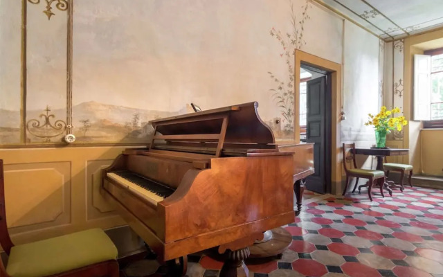 Charming Villa With Pool in Florence