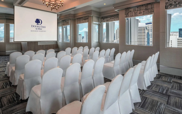 DoubleTree by Hilton Bangkok Ploenchit
