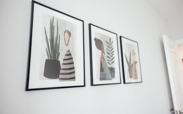 4 Ugla (Четыре угла) на улице 1-я Подлесная