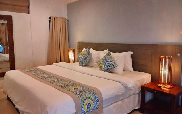 Scallywags Beach Club