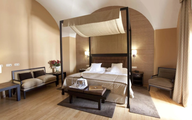 Hospes Palacio de Arenales & Spa