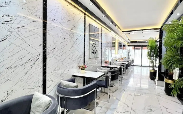 Taksim Larissa Hotel Suites
