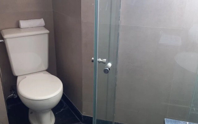 Hotel Lourdes Prime Bh - By Up Hotel