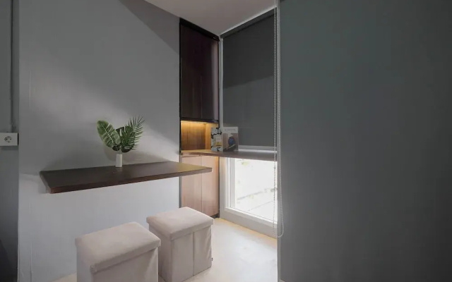 Comfy And Well Studio At Tokyo Riverside Pik 2 Apartment
