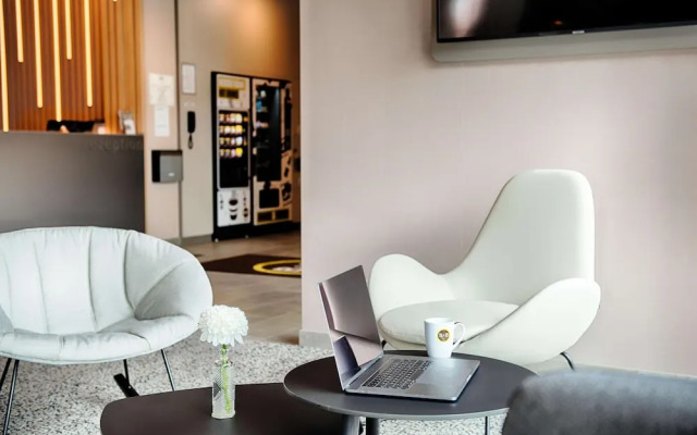 B&B Hotel Stuttgart-Neckarhafen