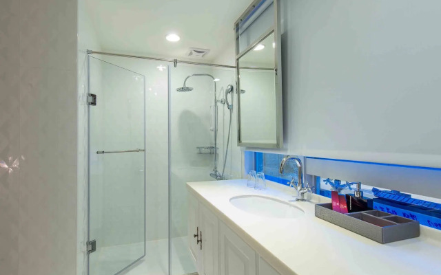 Royal Rose Hotel Zhongshan