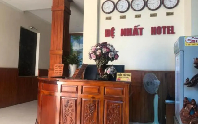 De Nhat Hotel