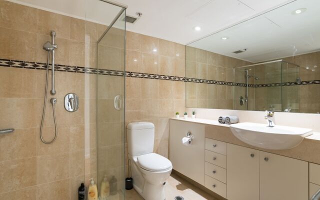 Sydney CBD Self-Contained Studio Apartment (2806PT)