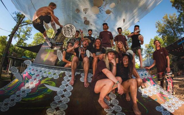 Progress Outdoor Surf Hostel