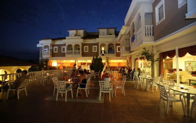 Viking Garden Hotel