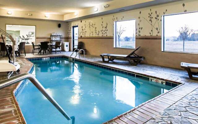 Sleep Inn & Suites Cave City