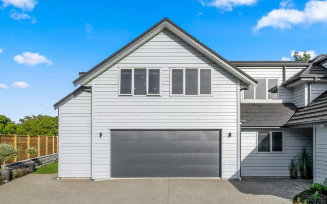 Slice of Paradise - Waikanae Self-Contained Holiday Unit