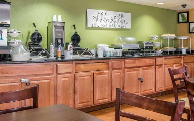 Sleep Inn & Suites Grand Rapids Southeast - Kentwood