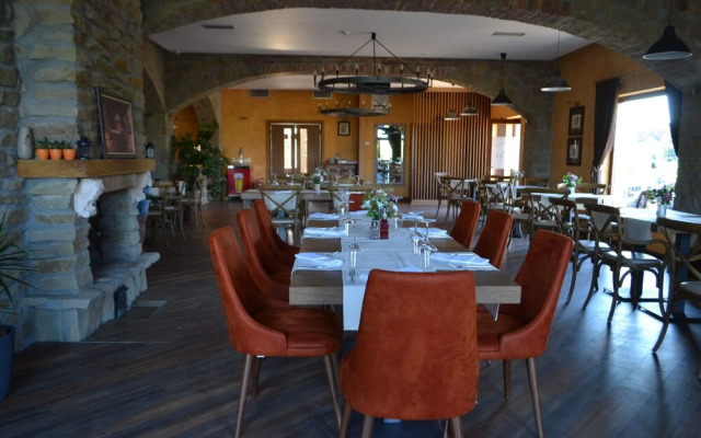 Garni Hotel Chicha - Winery Skrbic