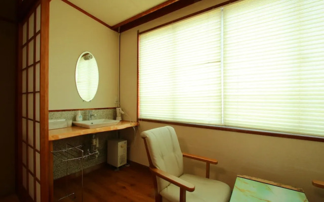 Family Ryokan Kawakyu with Showa Retro, Private Hot Spring