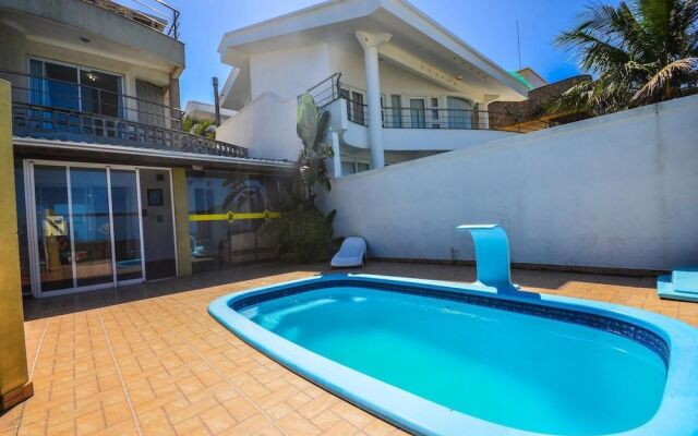 Banana House Sea Shore