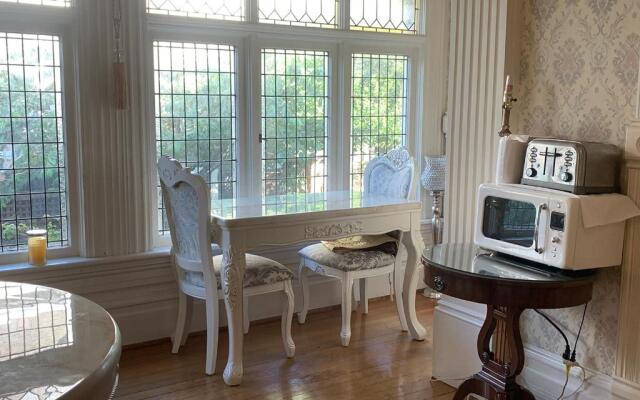 Haterleigh Heritage Inn