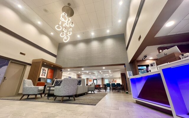 Holiday Inn Express Madison