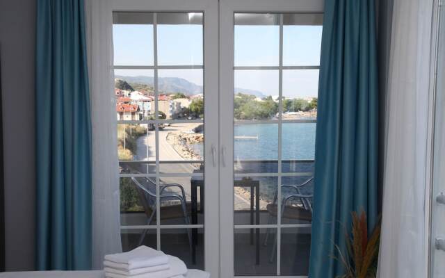 Edda Otel Suit