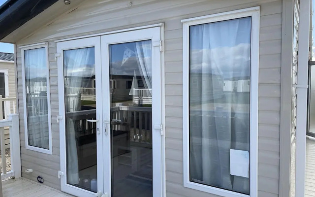 Laineys Haven Caravan at Silversands