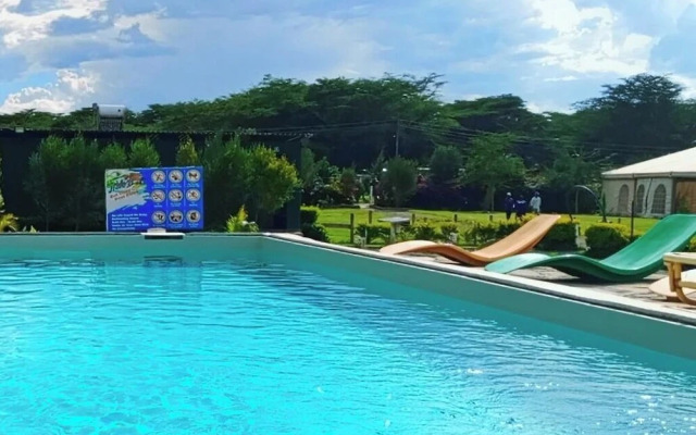 Lux Suites Boffar Cabins Naivasha