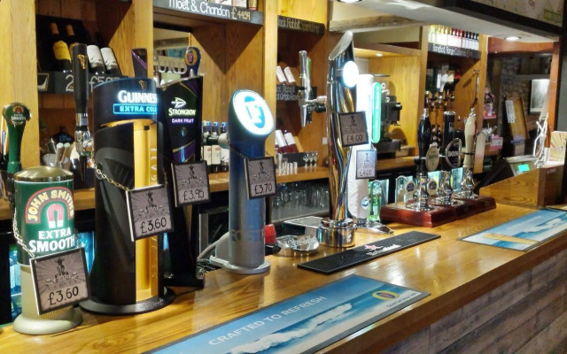 Sturdy's Castle Country Inn