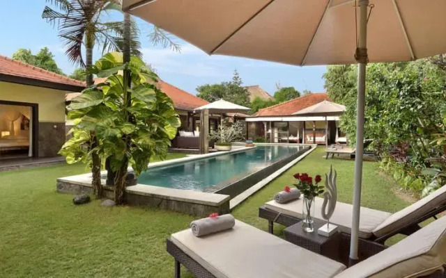 Acacias Villa