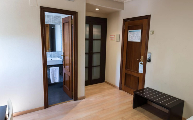 Hotel Las Ventas - фото 4