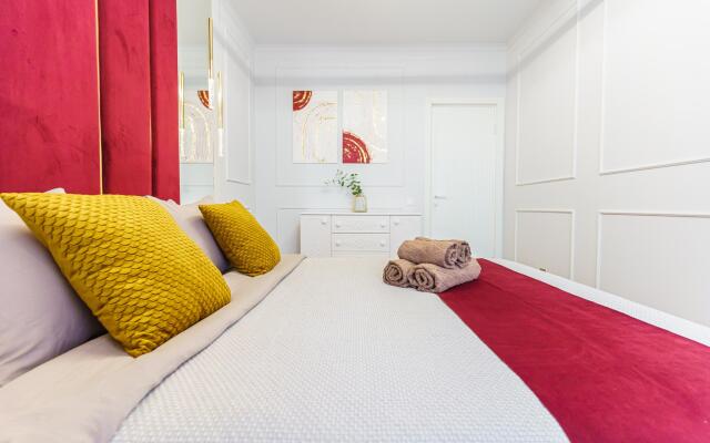 LetoApart (ЛетоАпарт) на улице Революции 1905 года 37-104