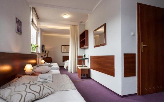 Hotel Barka