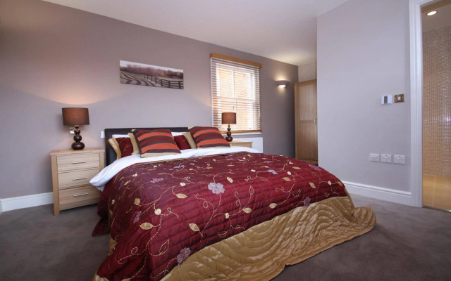 Berkshire Rooms - Wokingham