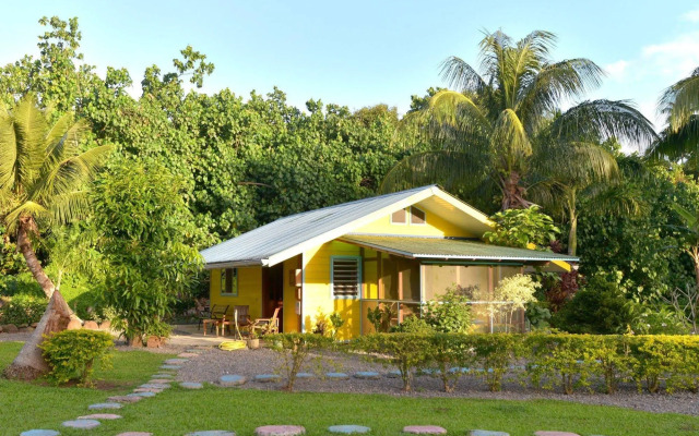 Marks Place Moorea