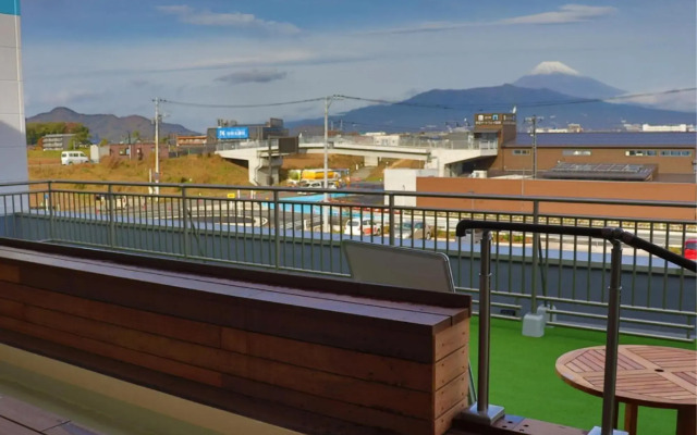 Atami Season Hotel