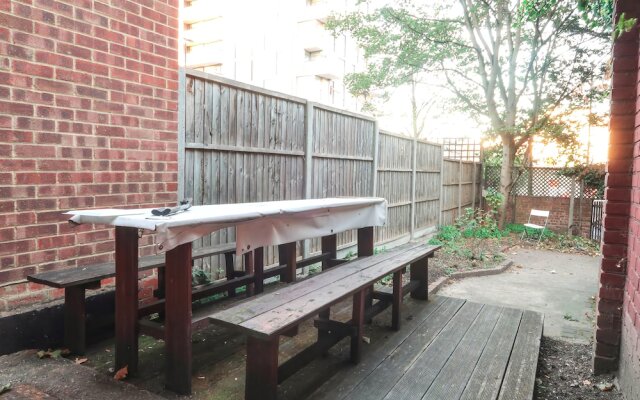 Bazely Street - Deluxe Double Room