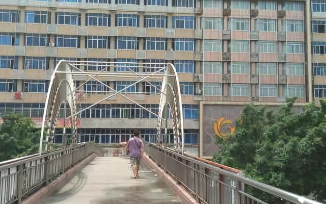 Royal Marina Hotel