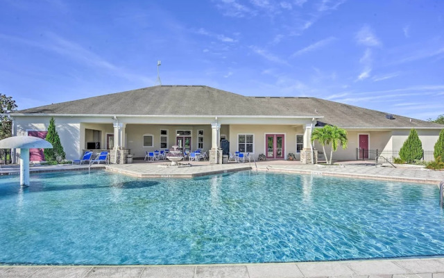 Pool, Hot Tub & Theatre Access: Kissimmee Gem