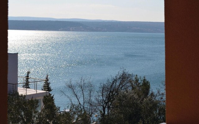 Awesome Home in Maslenica With Wifi and 3 Bedrooms