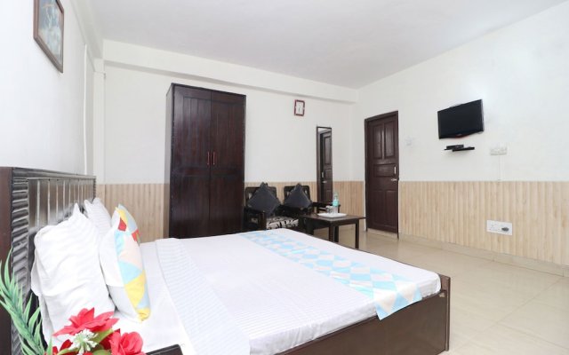 OYO Home 18565 Restful Stay