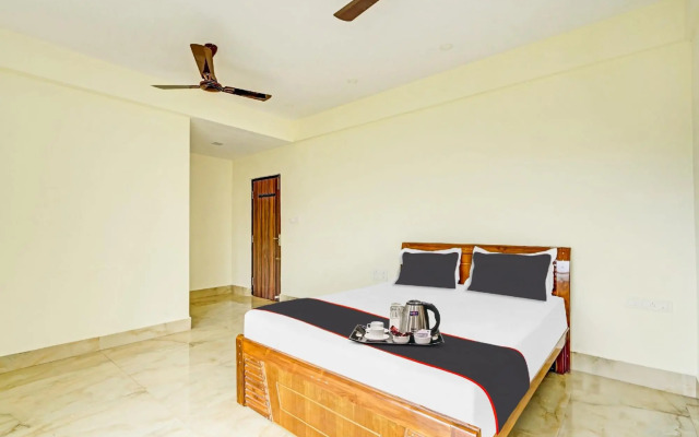 Collection O 92647 Hotel Aditya Grand