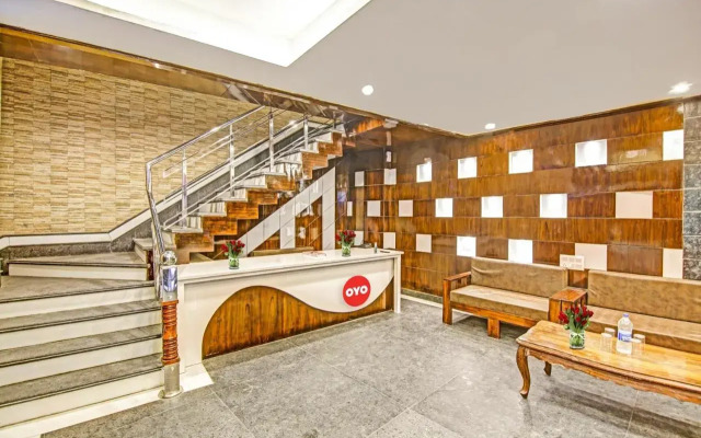 OYO Flagship 70251 Hotel Starwood