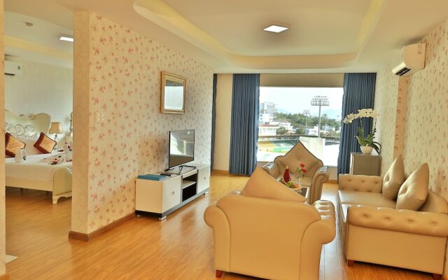 Pleiku & Em Hotel by Gia Lai Tourist