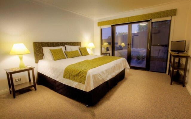 Sippers At Ballandean